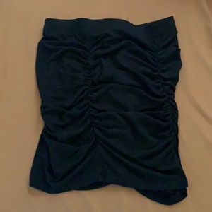 Black scrunched skirt bodycon style